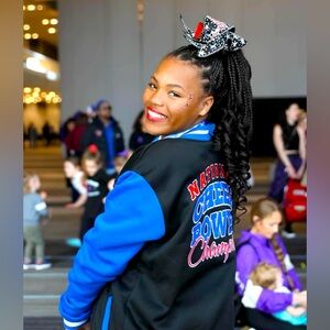 Meet your Posher, Imri